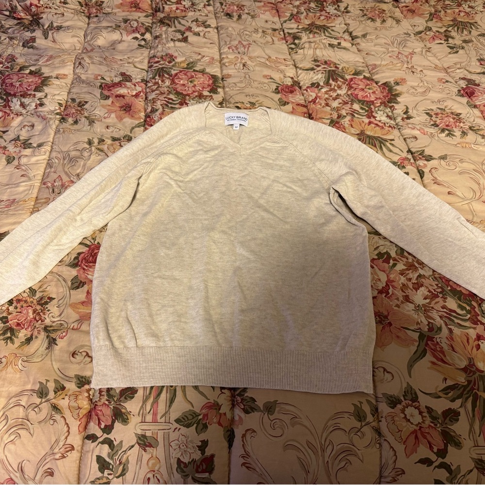 Lucky Brand Men's V-Neck Sweater in Cream